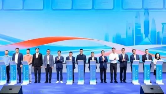 跨境碳市场破局样本：深圳绿交所 × 港交所 Core Climate 跑通跨境碳交易闭环